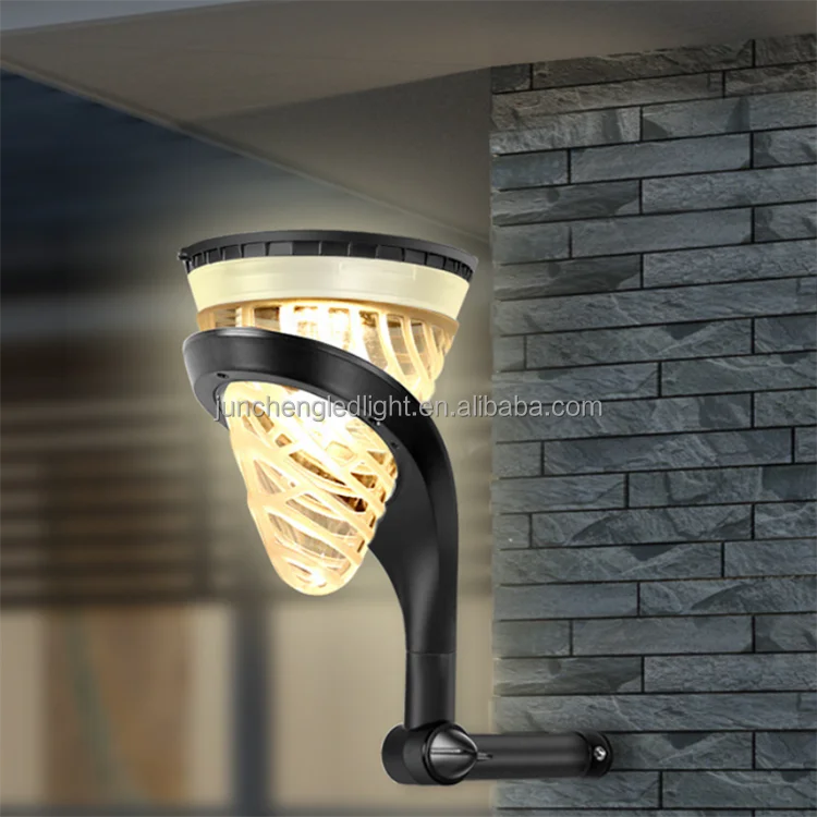 Competitive Prices High Brightness Waterproof Outdoor Led Solar Garden Lights for Lawn Patio Yard Walkway