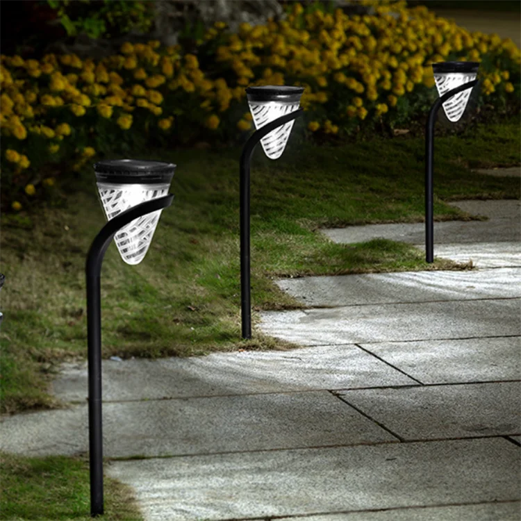 Competitive Prices High Brightness Waterproof Outdoor Led Solar Garden Lights for Lawn Patio Yard Walkway